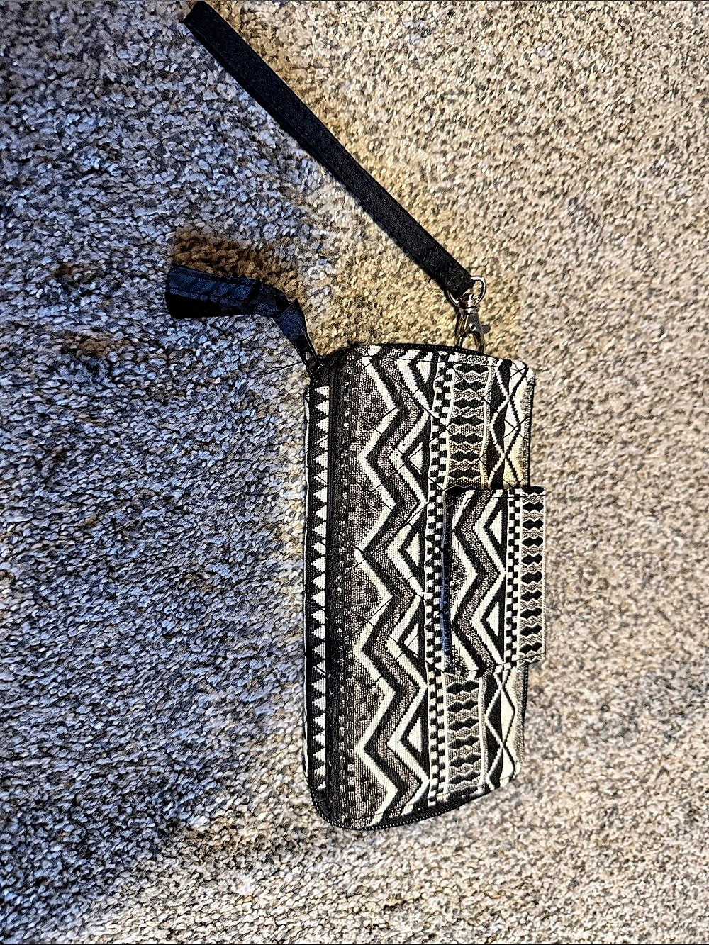Canyon Sky Black & White Geometric Wristlet Wallet